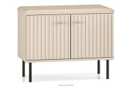Elegantná skrinka na topánky so sedadlom s ryhovaním v krémovej farbe