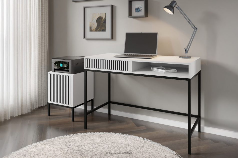 REMO Nočný stolík s roštami biely/chróm biela/čierna - obrázok 1