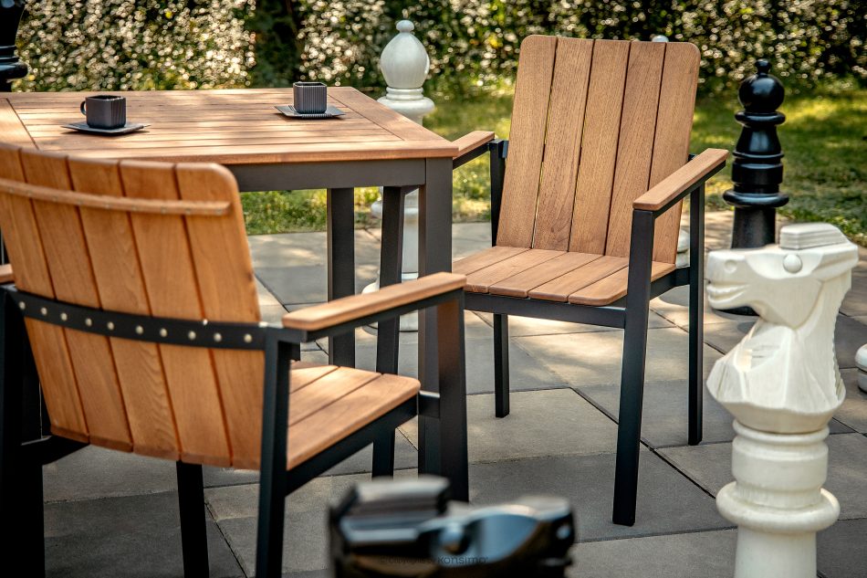 LENTI Malý drevený záhradný stôl s 2 stoličkami hnedá/antracitová - obrázok 18