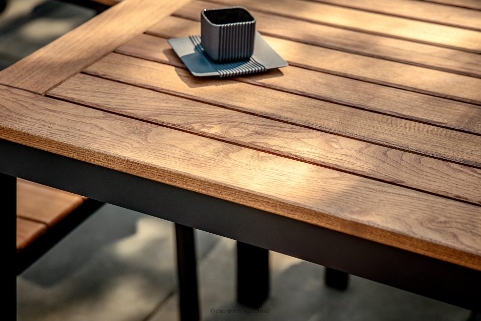 LENTI Malý drevený záhradný stôl s 4 stoličkami hnedá/antracitová - obrázok 19